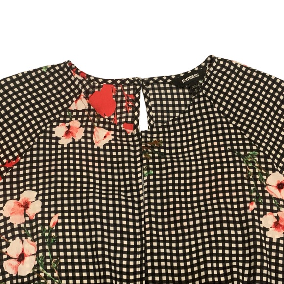 Express Black and White Checkered Blouse with a Floral Accent - Women’s Medium - Picture 6 of 10